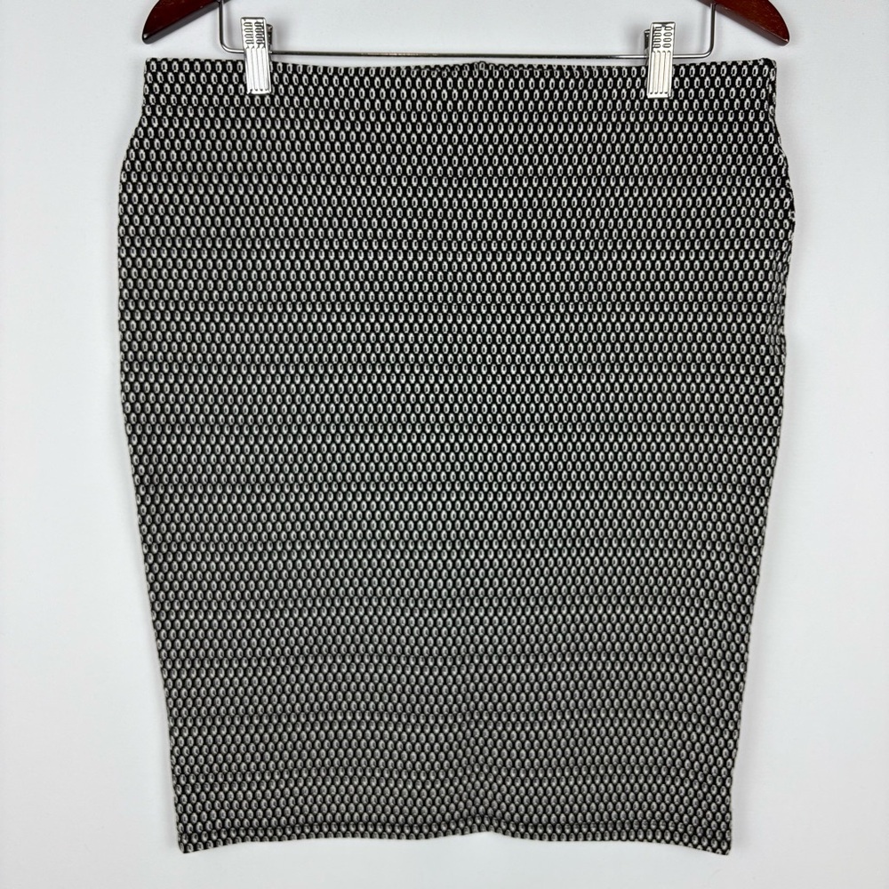 Primark Atmosphere Pull-On Patterned Pencil Skirt